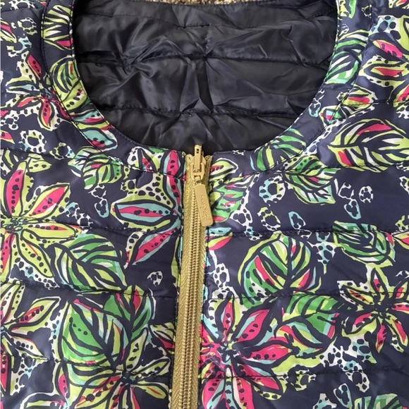 Lily Pulitzer Lilah Reversible Quilted Puffer Jacket Tropical Floral Small - Picture 2 of 7